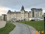 会場の Royal Marine Hotel の外観